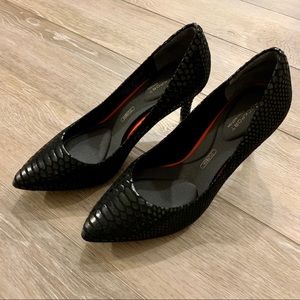 ROCKPORT Total Motion Snakeskin Pumps